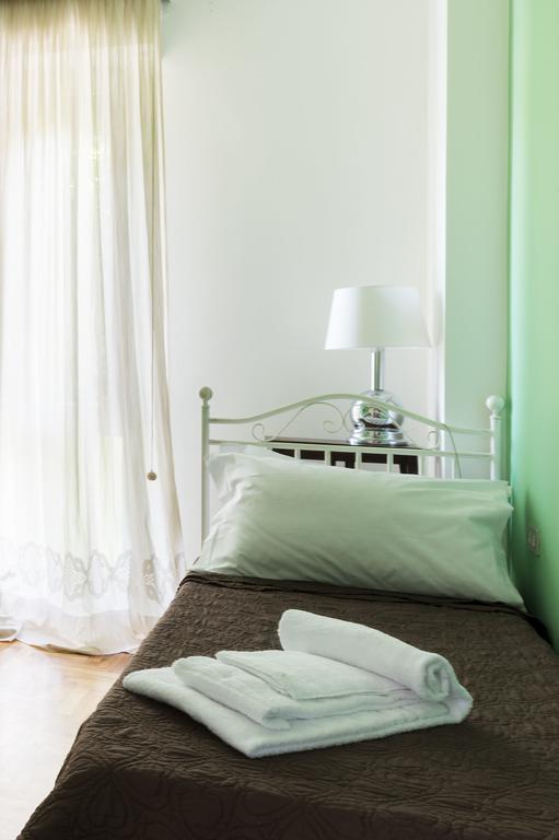 Rooms Villa Bergamo Airport Scanzorosciate Værelse billede