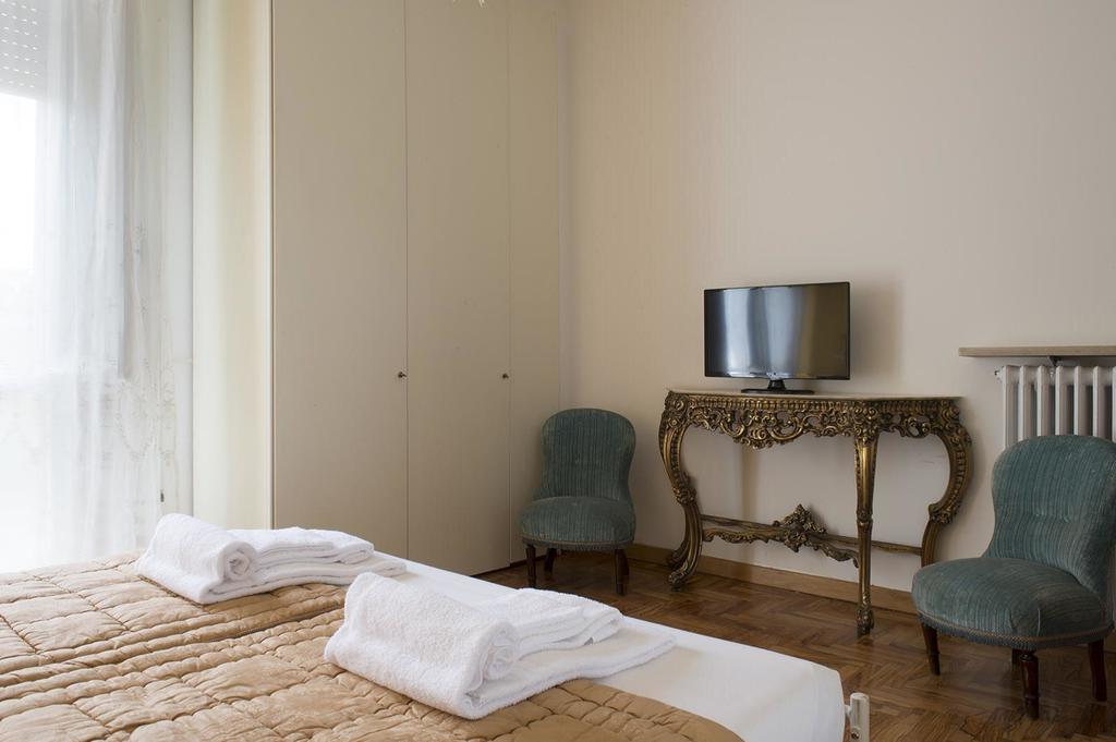 Rooms Villa Bergamo Airport Scanzorosciate Eksteriør billede